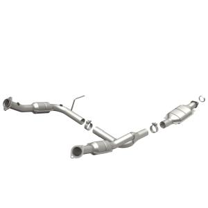 2002 Mercury Mountaineer; 4.6, 8V, 2003 Mercury Mountaineer; 4.6, 8V, 2005 Mercury Mountaineer; 4.6, 8V, 2004 Mercury Mountaineer; 4.6, 8V Magnaflow Direct Fit Catalytic Converter with Gasket and Y-Pipe Assembly (49 State Legal)