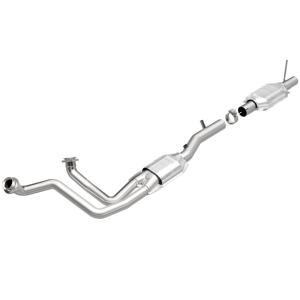 1996 Ford F-350; 4.9, 6L, 1996 Ford F-150; 4.9, 6L Magnaflow Direct Fit Catalytic Converter (49 State Legal)