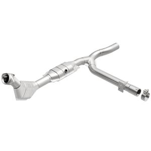 1999 Ford F-250; 4.6, 8V Magnaflow Direct Fit Catalytic Converter (49 State Legal)