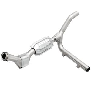 1998 Ford F-150; 4.2, 6V, 1997 Ford F-150; 4.2, 6V Magnaflow Direct Fit Catalytic Converter (49 State Legal)