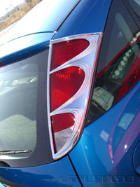 00-04 Ford Focus Putco Taillight Covers