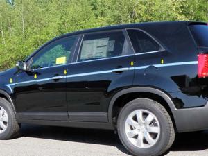 11-13 Kia Sorento QAA Upper Accent Trims - Arrow Accent (1