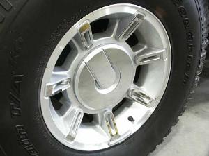 03-09 Hummer H2 QAA Wheel Skin Trims - Stainless Steel