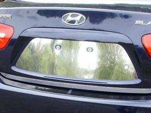 07-10 Hyundai Elantra QAA License Plate Bezel