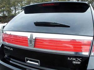 07-10 Lincoln MKX Crossover QAA Upper Trunk Trim 