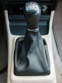 90-93 Honda Accord Redline Accessories Shift Boot