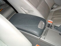 00-01 Infiniti I30 Redline Accessories Armrest Cover