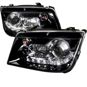 99-04 VOLKSWAGEN JETTA R8 STYLE SMOKED LENS GLOSS BLACK HOUSING PROJECTOR HEADLIGHTS Spec D R8 Style Projector Headlights (Glossed Black/Smoke)