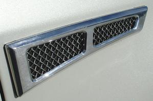 2007-2011 Lincoln MKX T-Rex MKX Side Vents - Chrome Plated With Mesh (1.75x10, No Cutting Required)