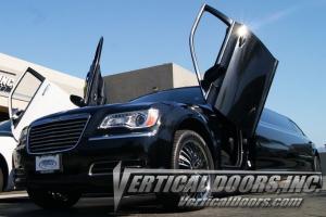 2011-Up Chrysler 300 Vertical Doors Inc Bolt-On Lambo Door Kit