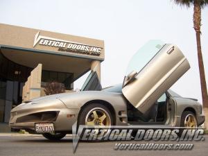 98-02 Pontiac Firebird / Trans Am Vertical Doors, Inc. Vertical Doors - Direct Bolt-On