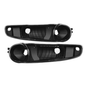 GMC Sierra Denali 00-06, Yukon Denali 00-06/ Yukon Denali XL 00-06 Xtune Bumper Lights - Black