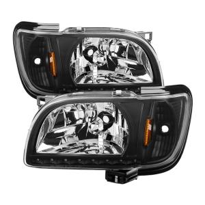 Toyota Tacoma 01-04 Xtune 1 Piece with Black Trim Corner Crystal Headlights - Black