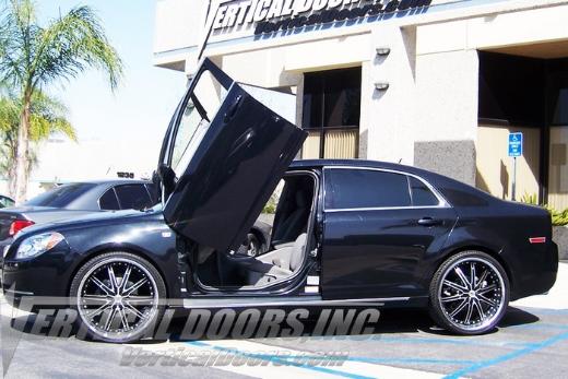 Vertical Doors Inc Bolt-On Lambo Door Kit